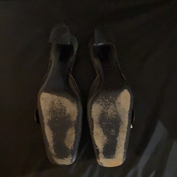 Prada - Picture 6 of 10